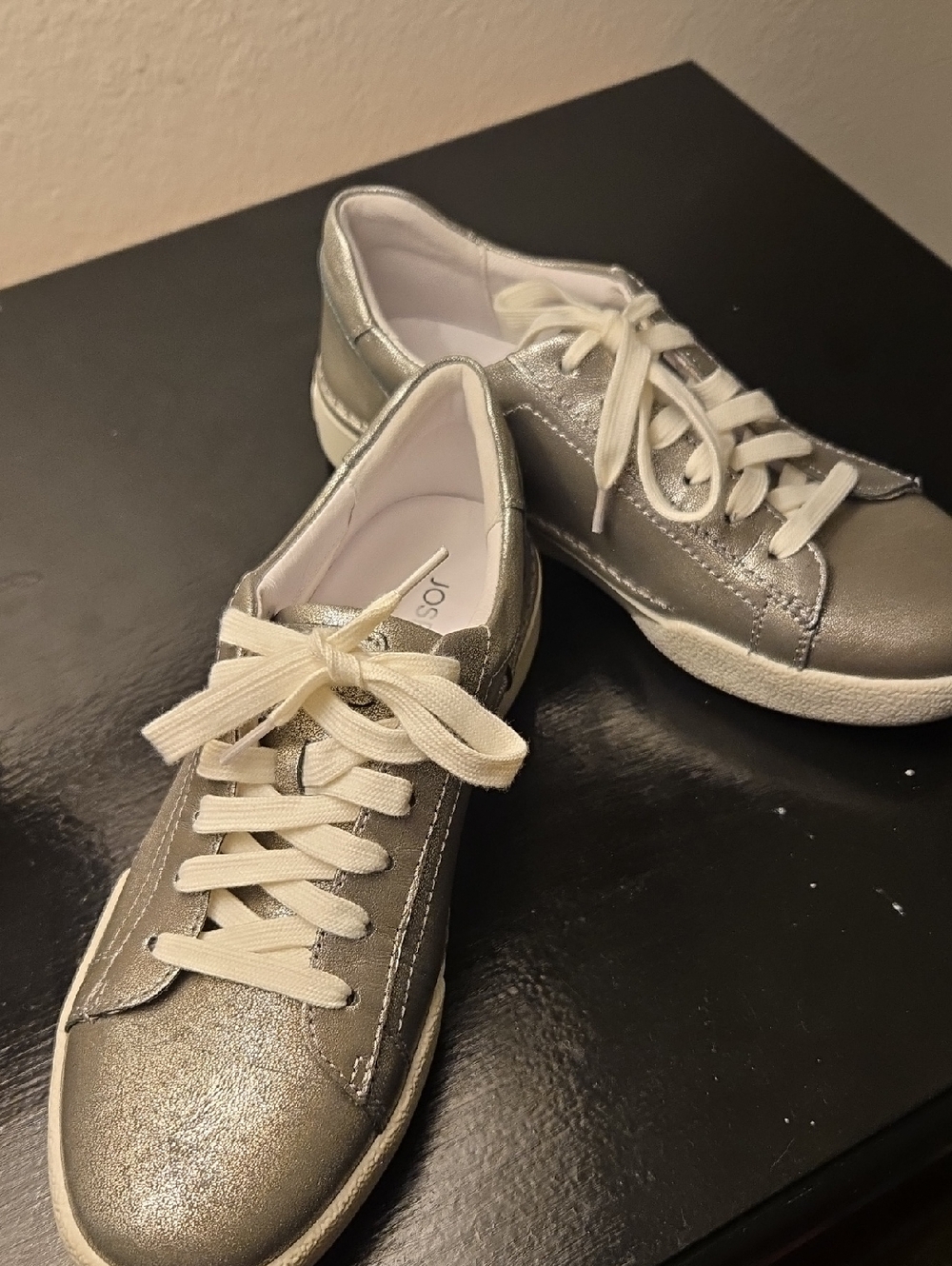 Josef Seibel Silver Low-Top Sneakers with White Laces